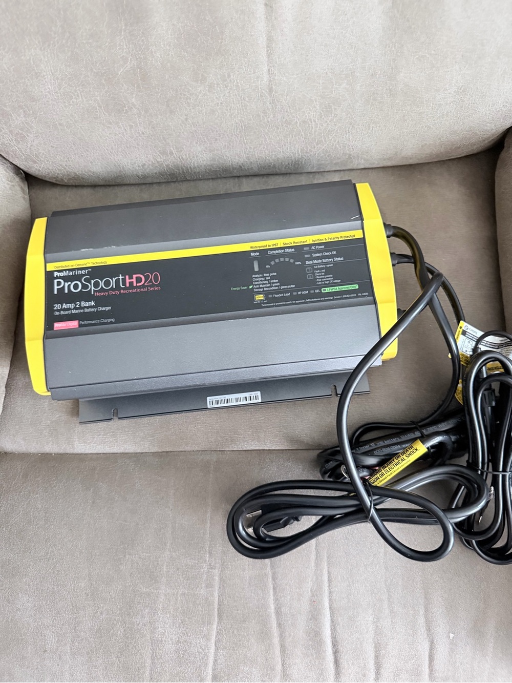 ProSport HD20 20 Amp 2 Bank Battery Charger - Gray/Yellow